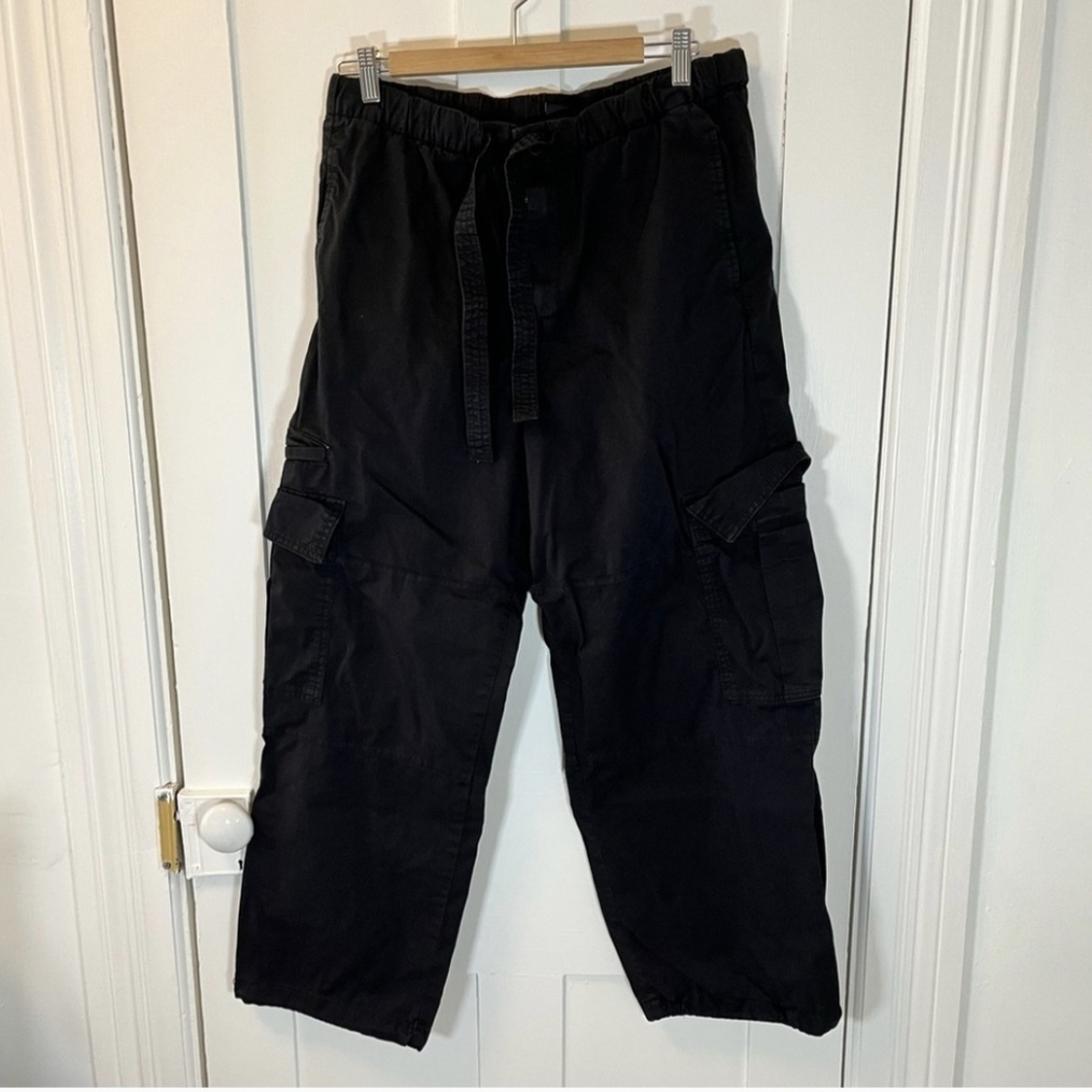 GAP Black Cargo Pants Large